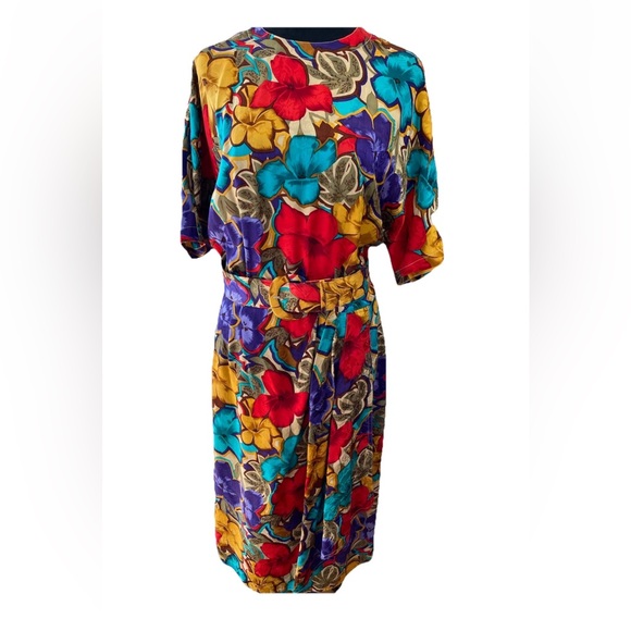 Maggy London by Jeannene Booher all silk ladies size 10 sheath‎ tropical flower - Picture 1 of 11